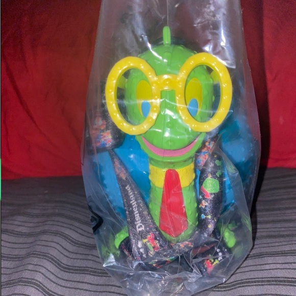 Disneyland  Turtle Sipper - Picture 1 of 6